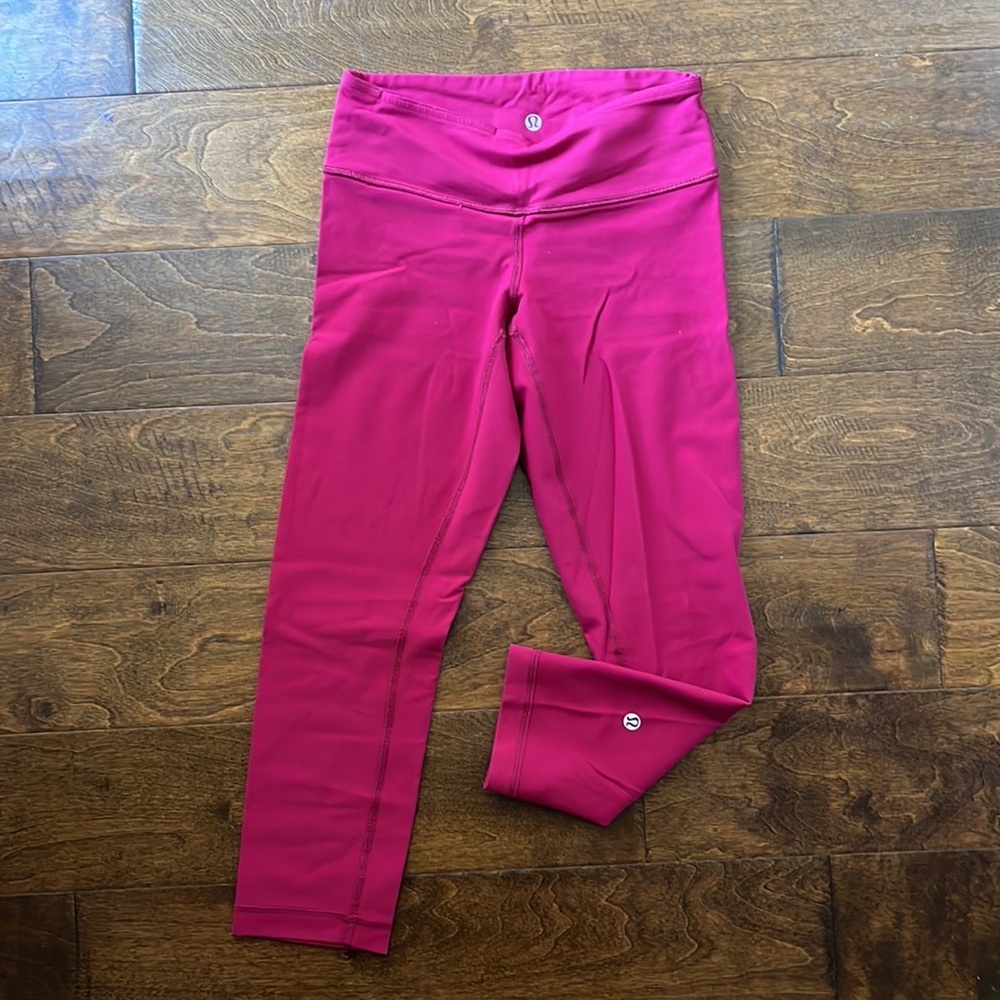 Lululemon cropped leggings